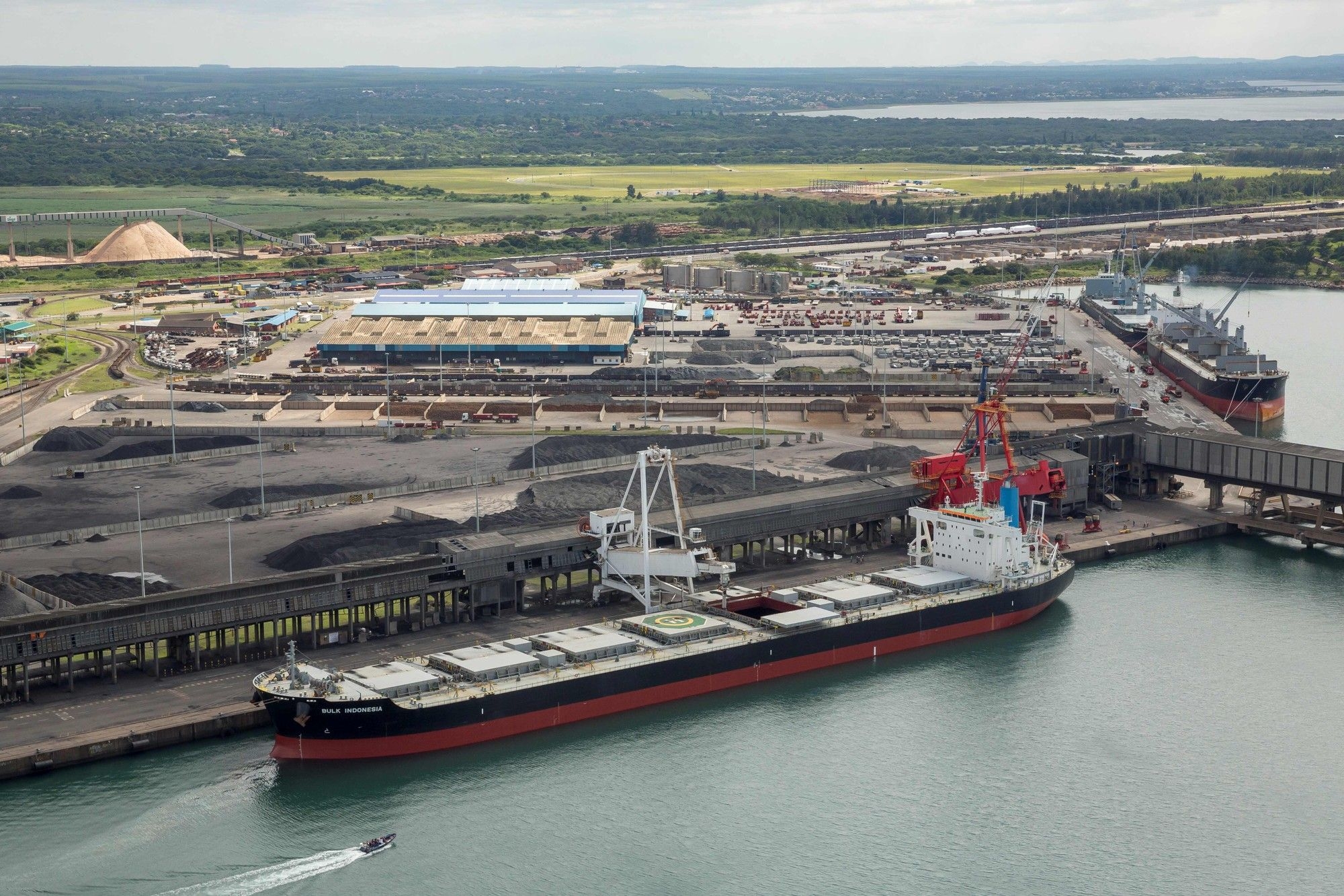 Transnet selects bidders for R17bn liquid bulk and green fuel terminals at Richards Bay