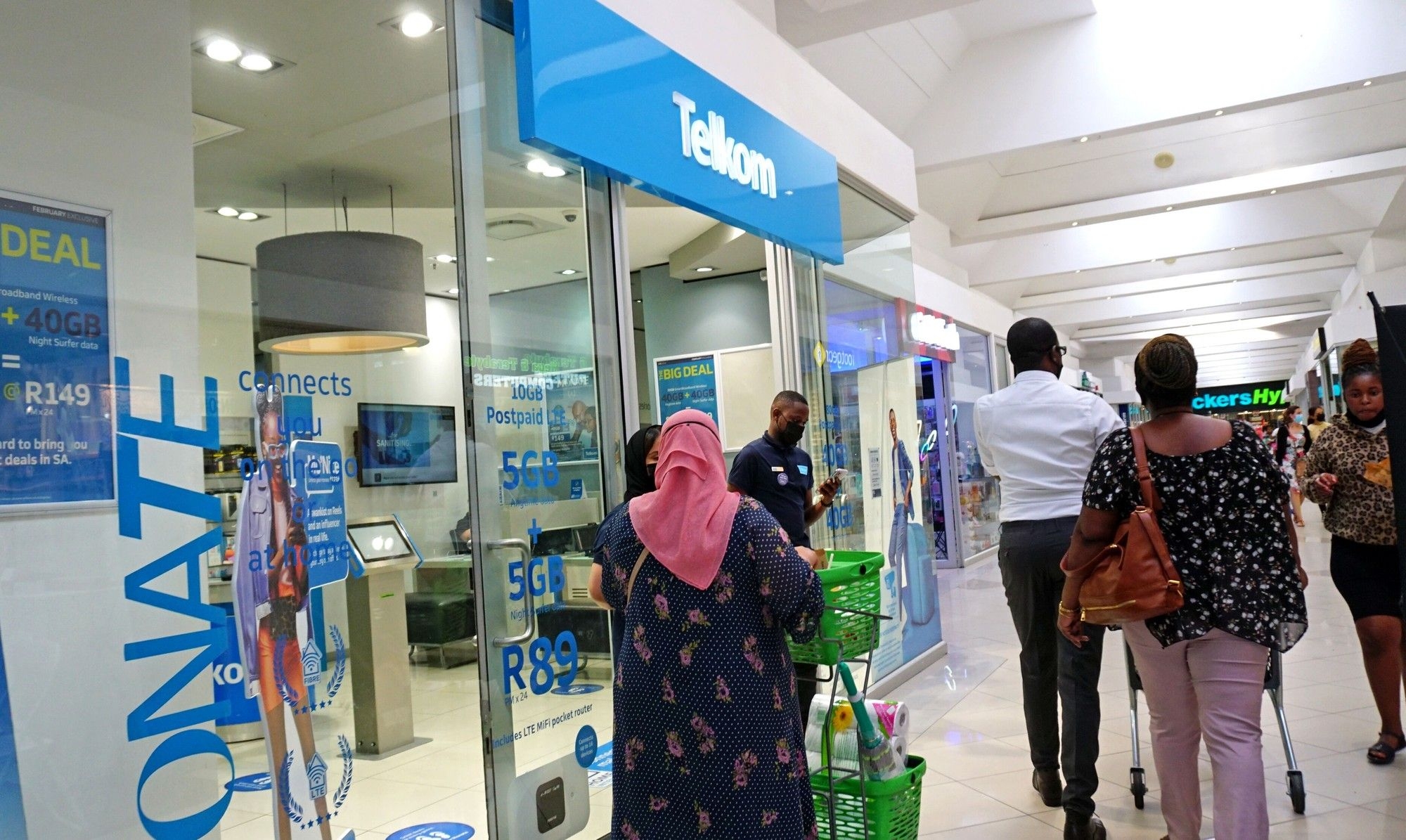 Market cheers as Telkom rings in robust results