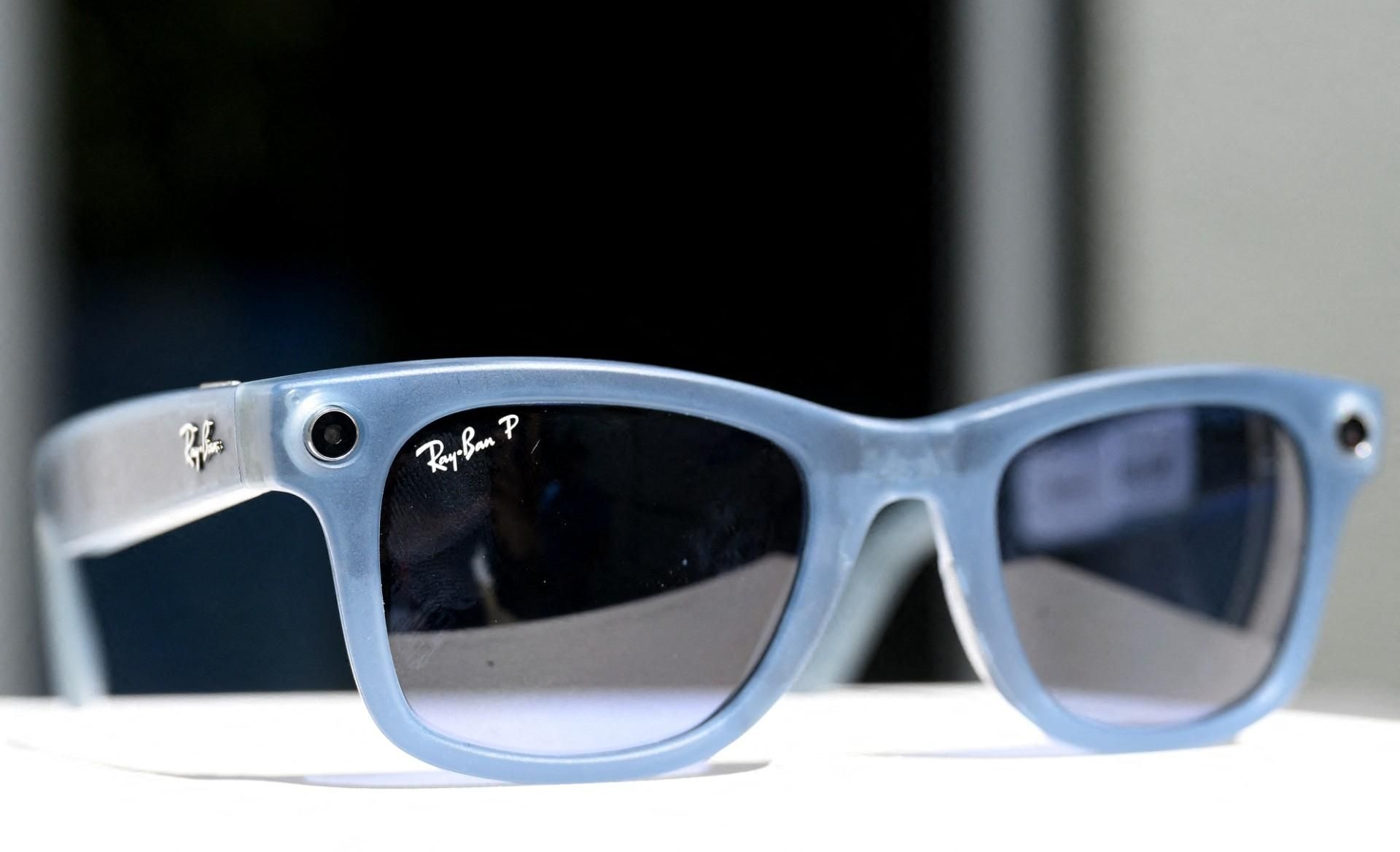 Fashionable eyewear devices could be the best at enabling AI adoption