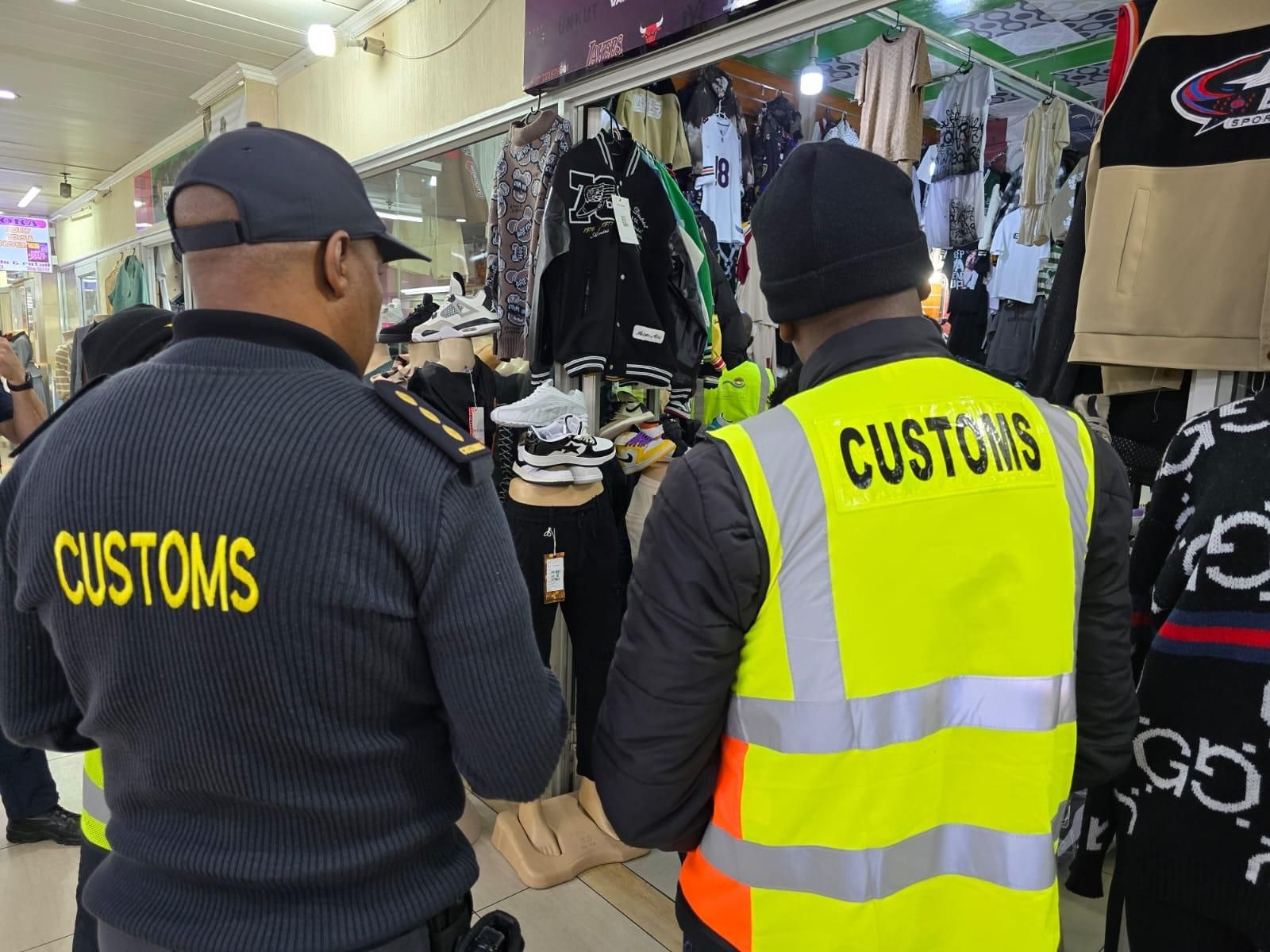 Police seize counterfeit goods worth over R20 million in Bruma operation