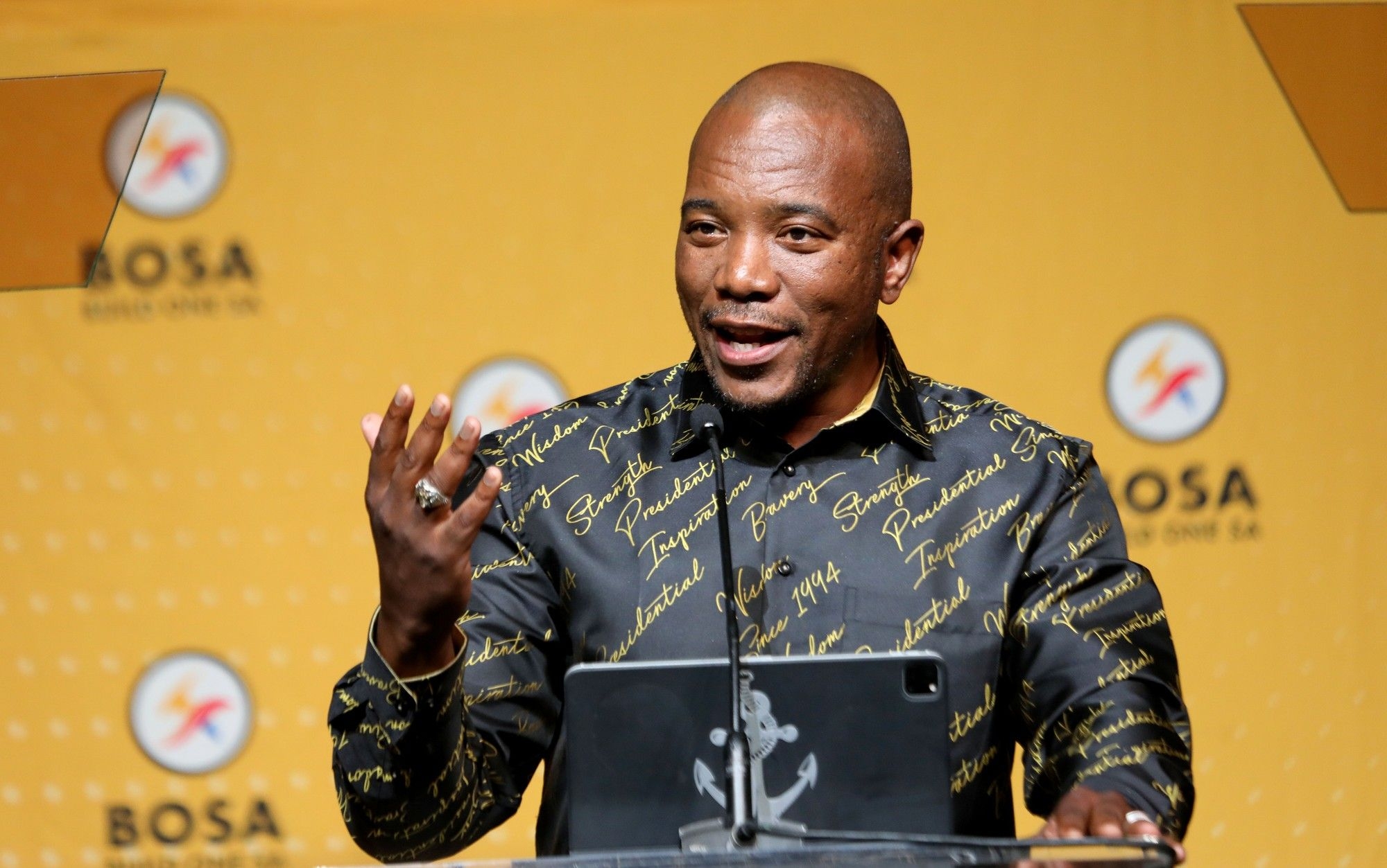 Maimane demands clarity from Ramaphosa on Starlink's economic impact