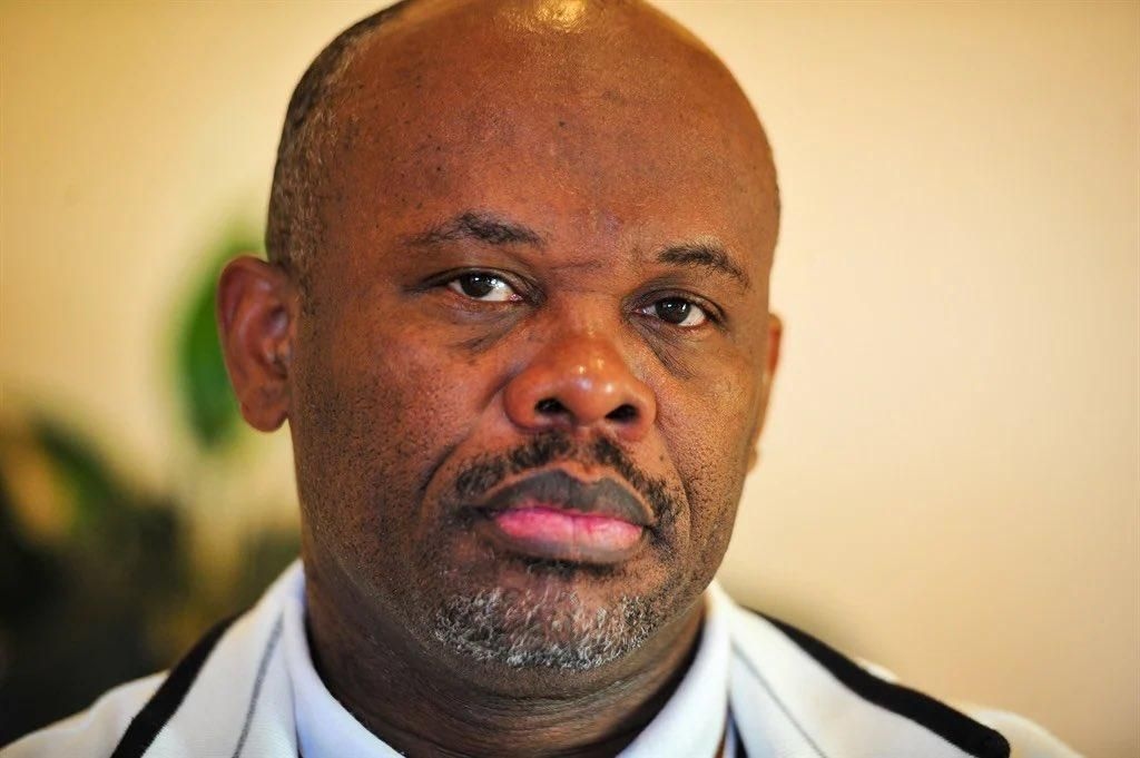 Sibiya gives Masemola until Friday to reinstate him or face court action