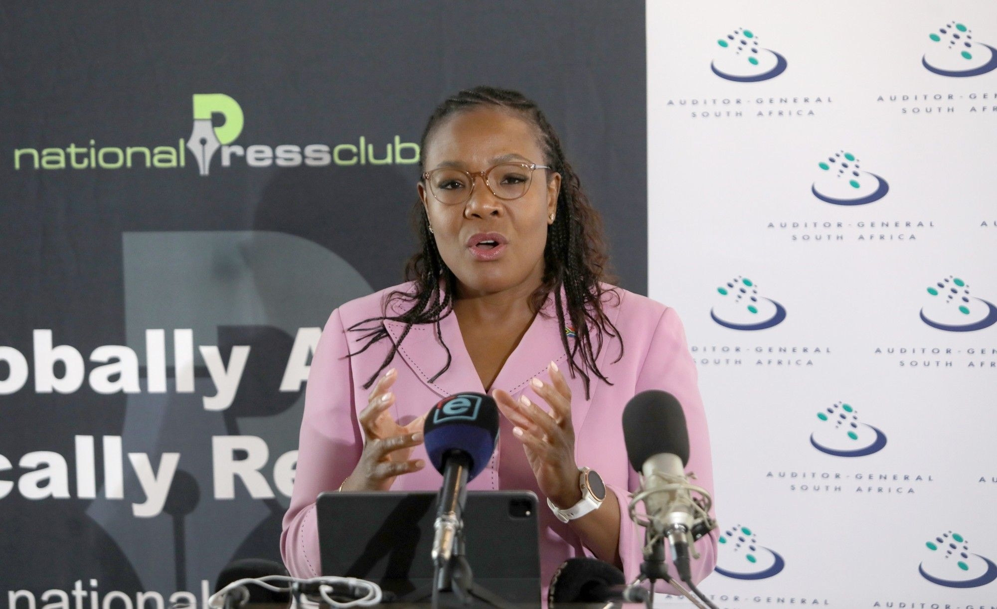A-G highlights stagnation in municipal audit outcomes