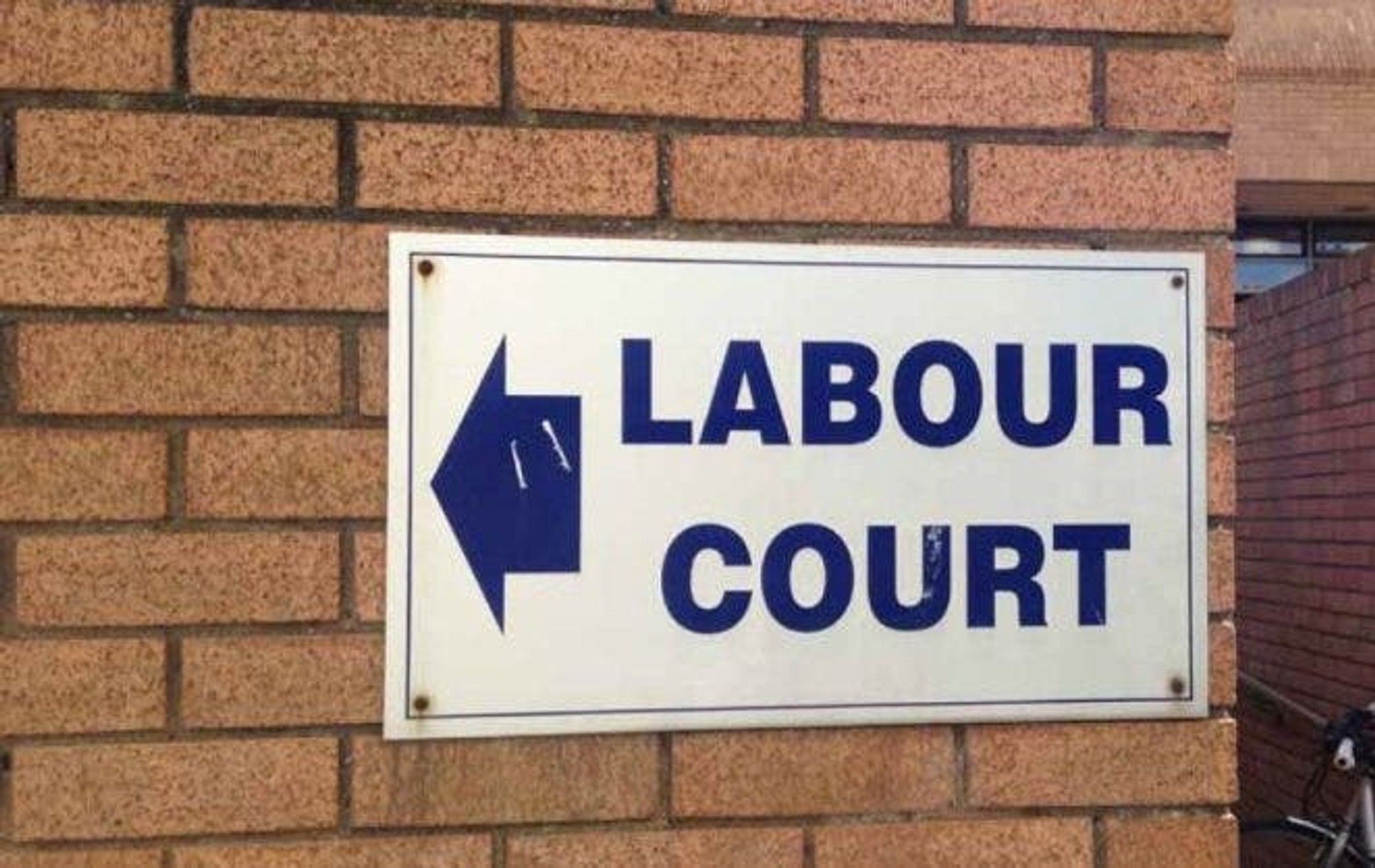 Labour Court rules in favour of pregnant employee in discrimination case against paint company