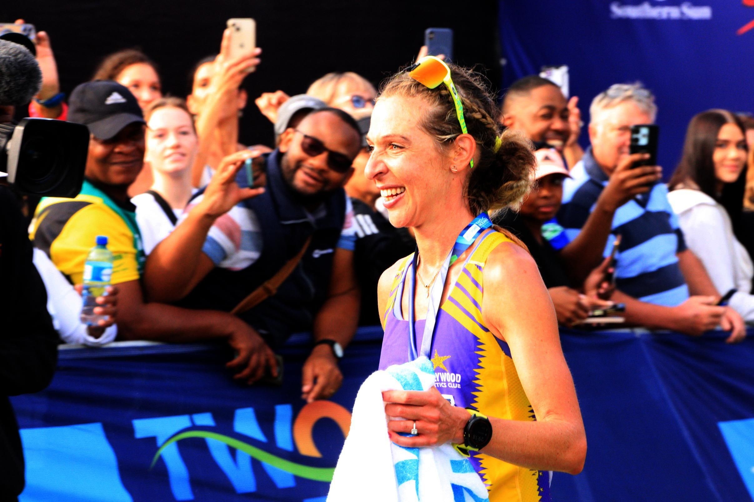 Gerda Steyn on course to win fourth Comrades Marathon title