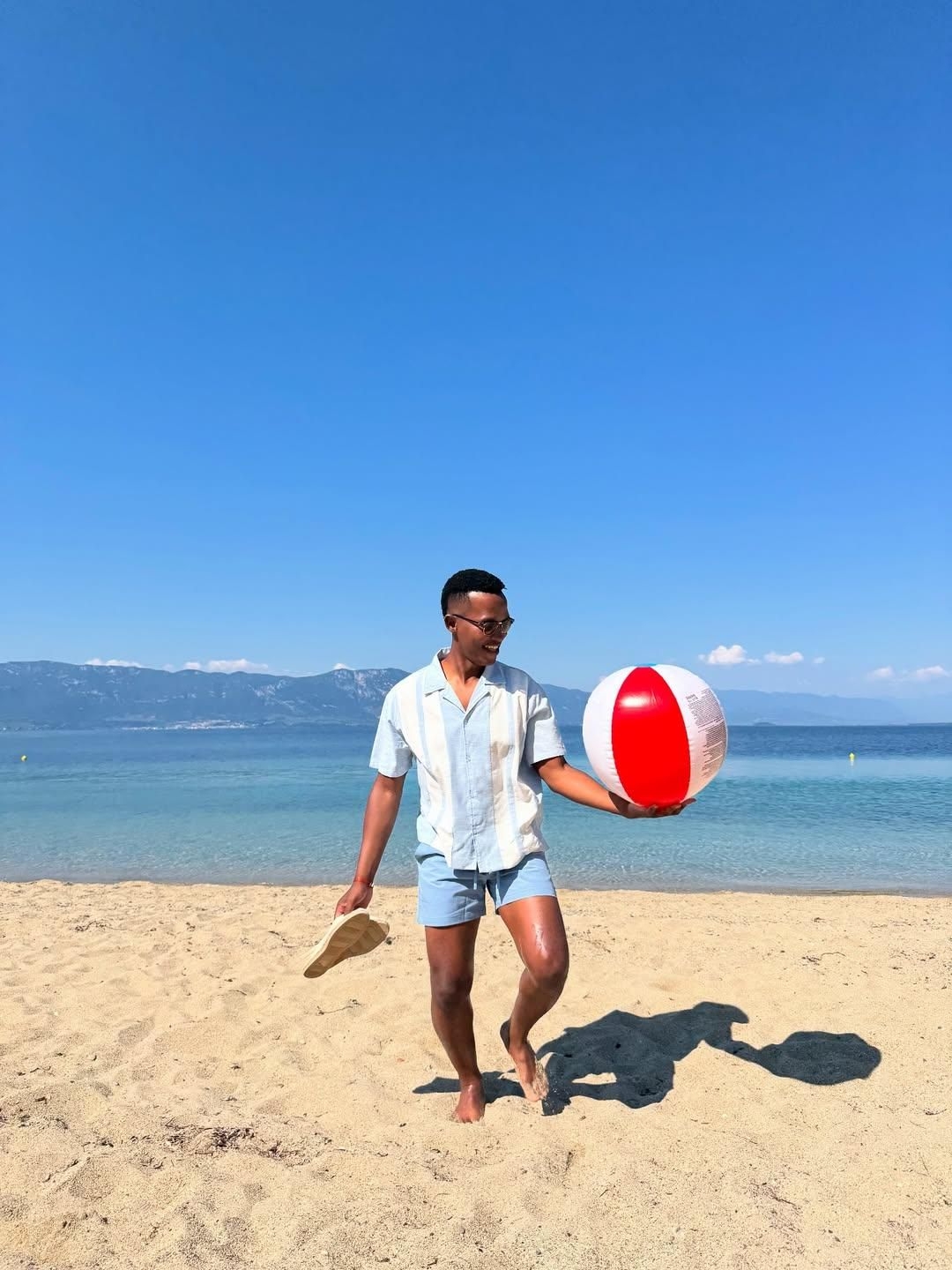 Katlego Maboe finds joy in Greece with a sun-soaked escape