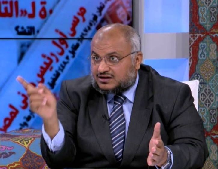 قنبلة سياسية.. ماذا يحدث في إسطنبول؟