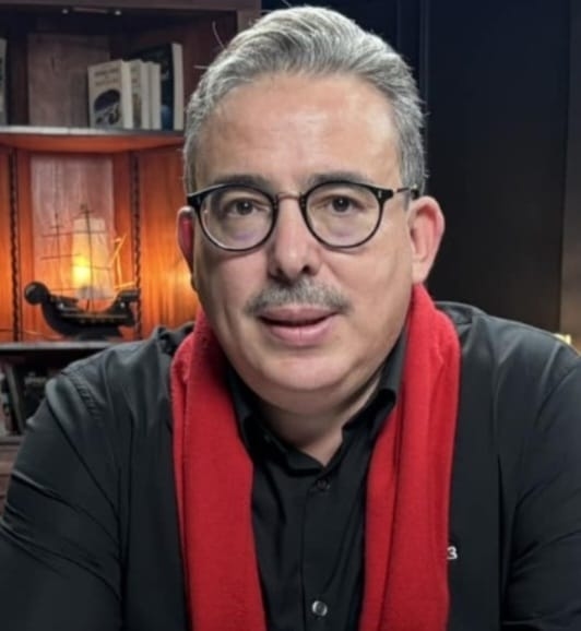افتحوا عيونكم إننا وسط حرب عالمية ثالثة !