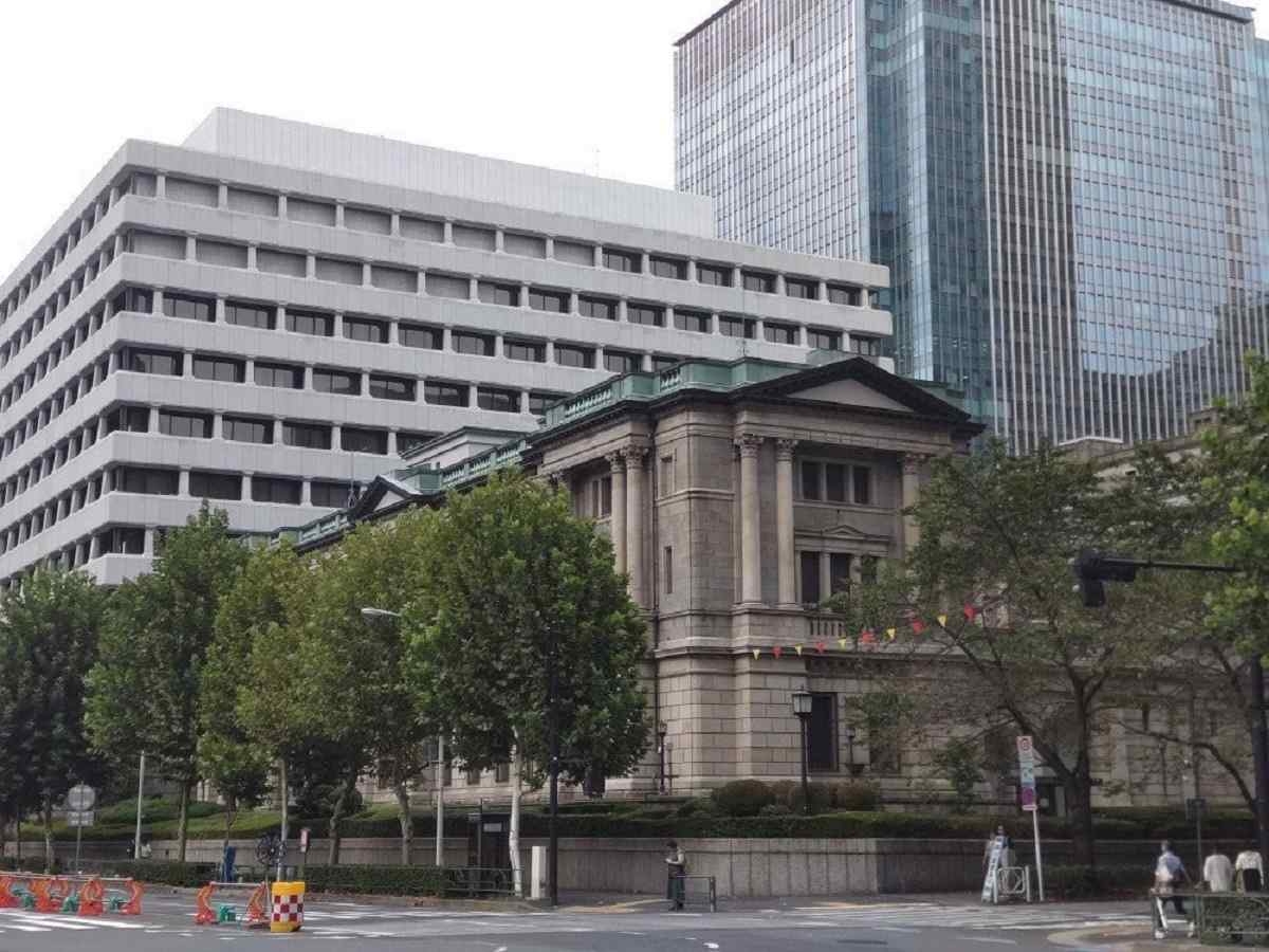 Core Inflation in Japan Capital Hits 3.6％, Keeps BOJ Rate-Hike Chance Alive
