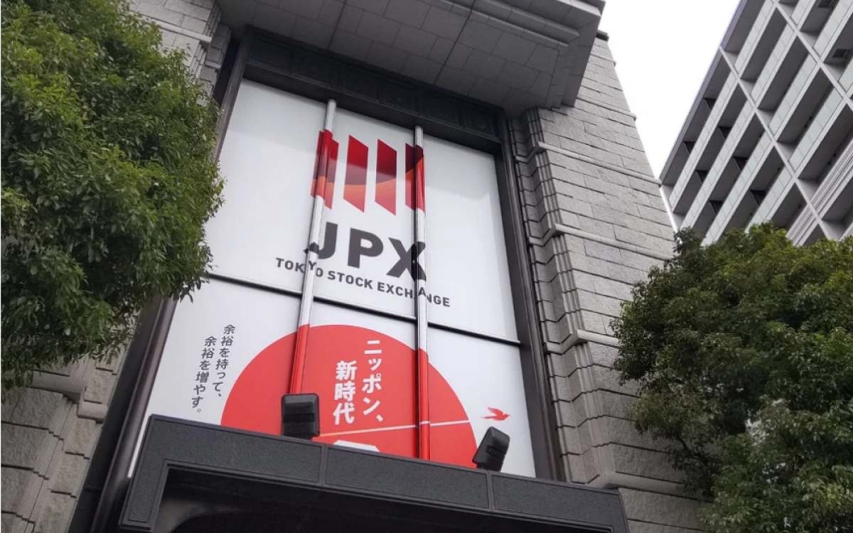 Japan's Nikkei Surges as Trade Optimism Lifts Tech; Toyota Industries Plunges