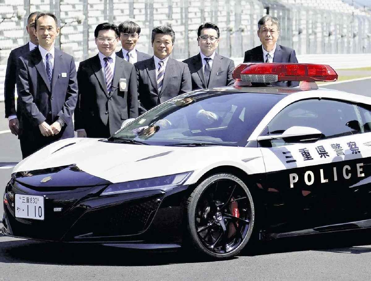 Honda NSX Police Car Debuts in Mie Prefecture; To be Used for Highway Patrol