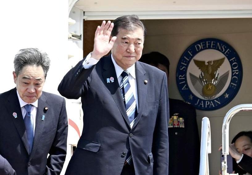 Ishiba Heads to Vietnam, Philippines to Discuss Security, Economic Cooperation; PM Also to Meet Local Business Leaders