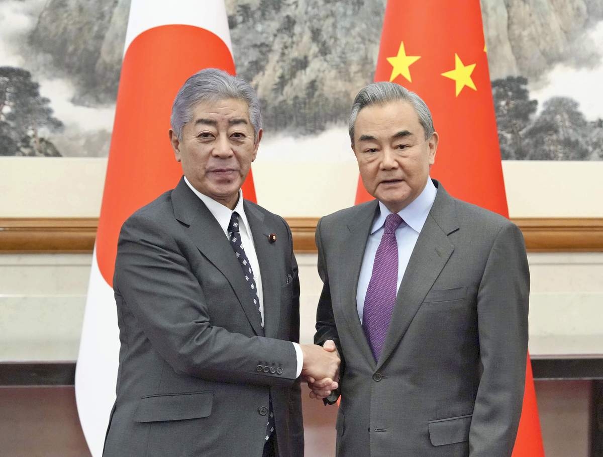 Beijing Removes Chinese Buoy from Japan's EEZ in Okinawa Pref.; No More Chinese Buoys Unapproved by Tokyo Placed in Japan EEZ
