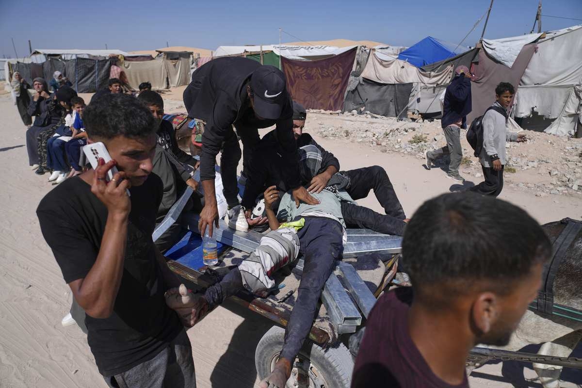 Witnesses in Gaza Describe More Chaos at Food Distribution Sites