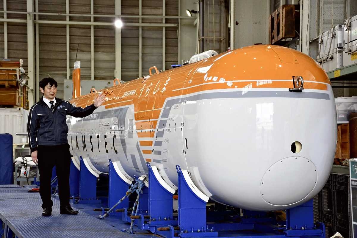 Japan Unveils Urashima 8000 Underwater Drone Capable of Diving 8,000 Meters Under the Sea