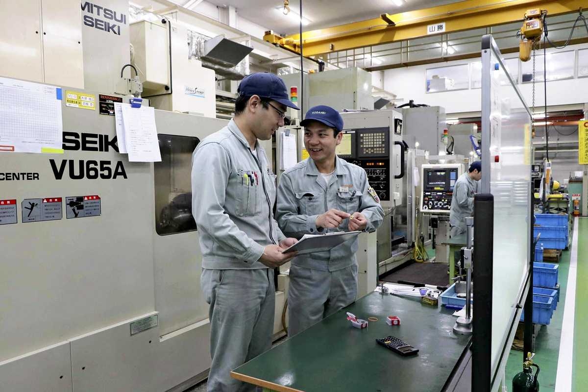 Japanese Small, Midsize Firms Increasingly Employing Foreign Workers; Effort Aims to Secure Talented Employees