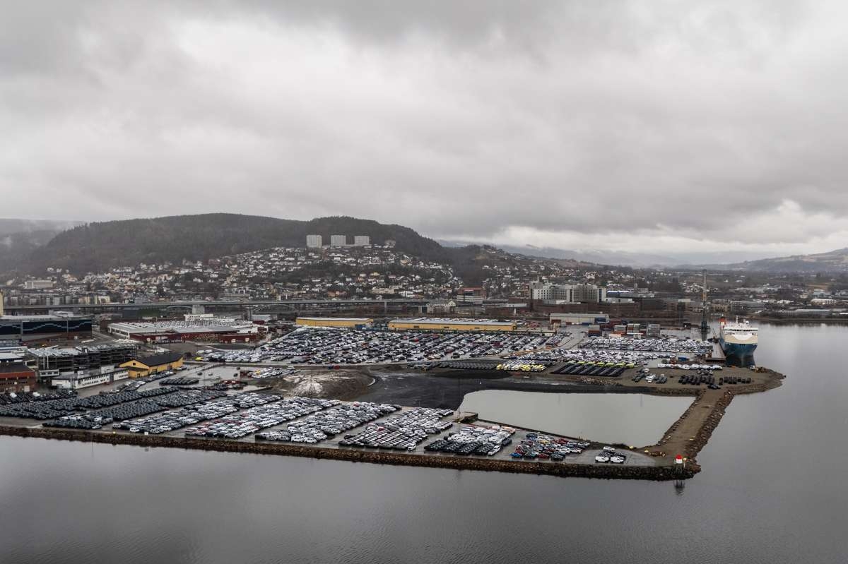 Most New Cars in Norway Are Evs. How a Freezing Country Beat Range Anxiety.