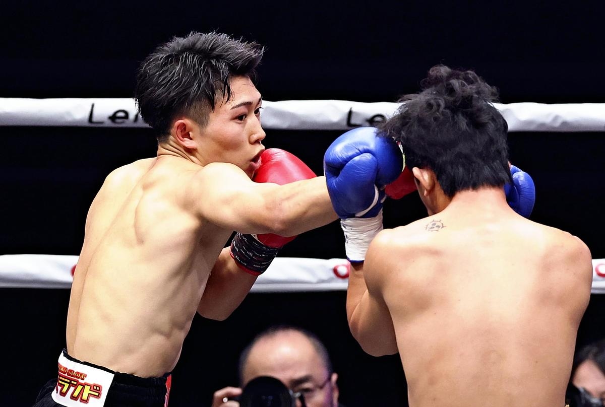 Rising Star Aratake Aims to Follow in Inoue's Shoes