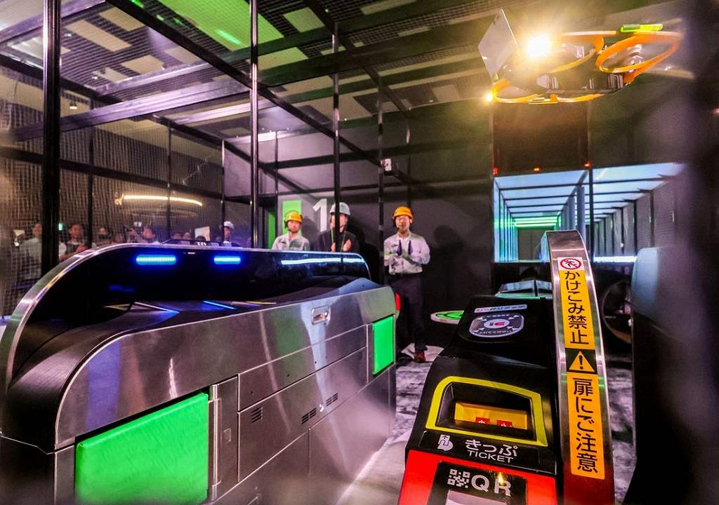 JR East Holds Drone Operation Championship