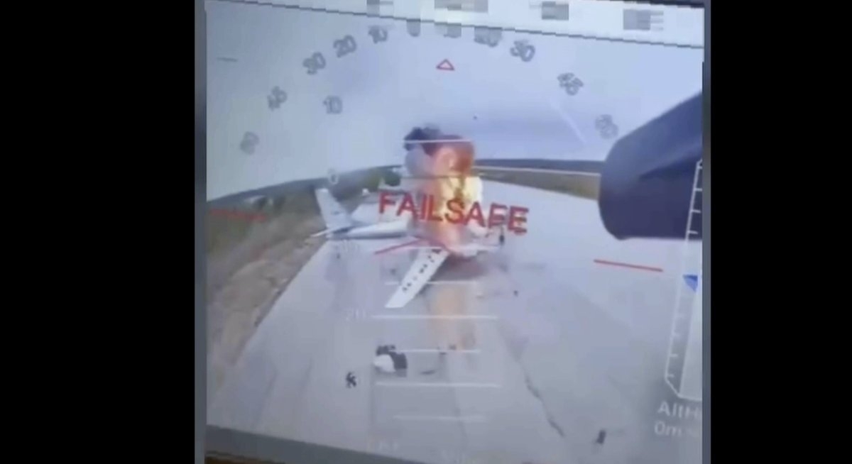 Ukraine Destroys 40 Aircraft Deep inside Russia Ahead of Peace Talks in Istanbul