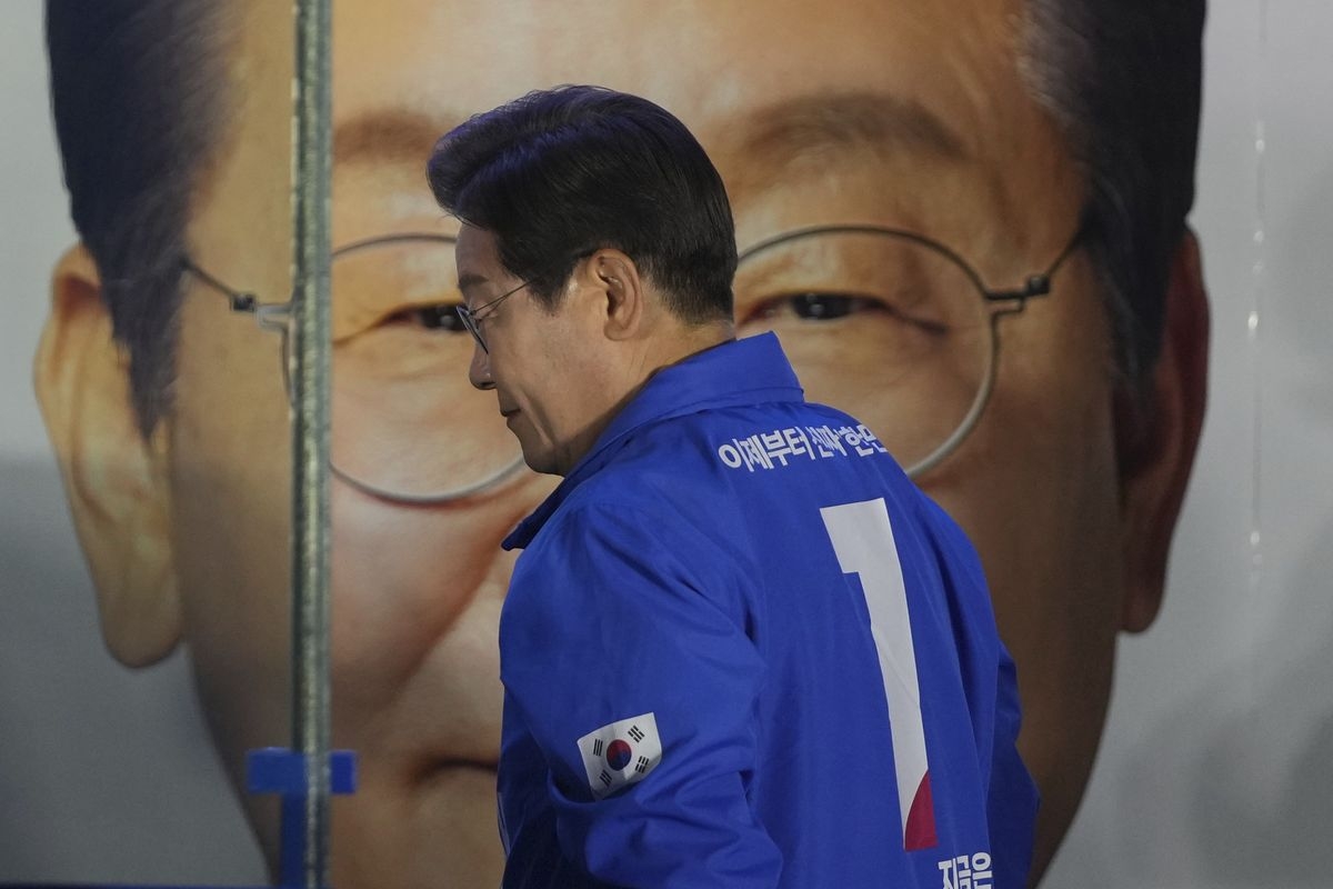 South Koreans Vote for New President in Wake of Yoon's Ouster over Martial Law