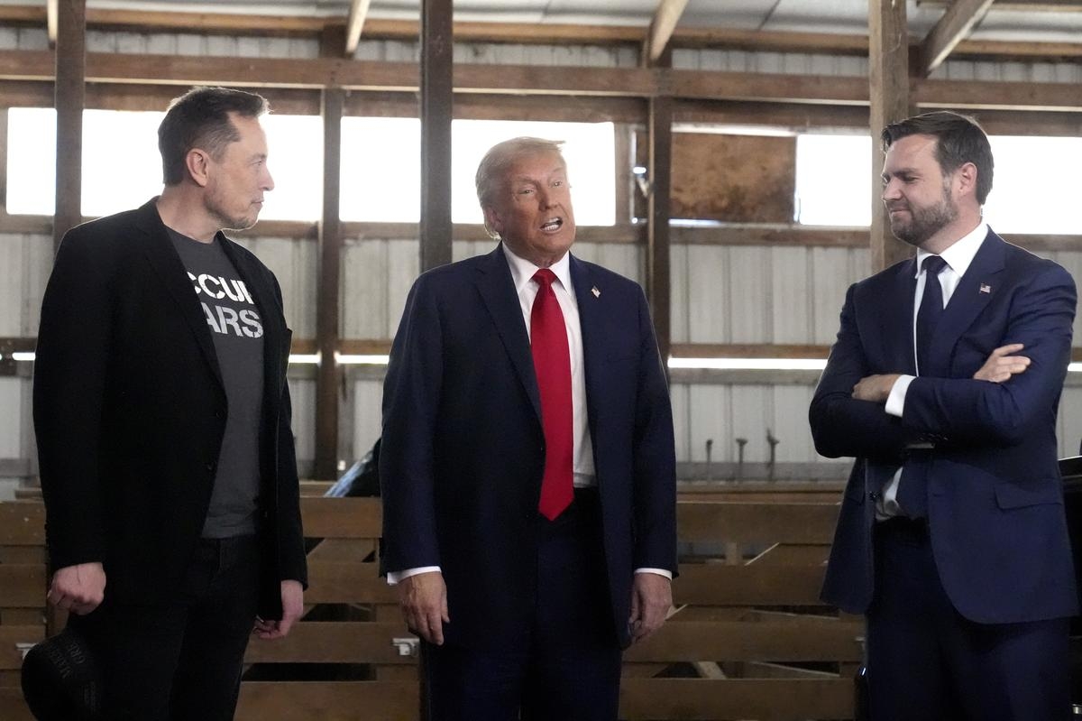 Trump Says Elon Musk Could Face ‘Serious Consequences' If He Backs Democratic Candidates