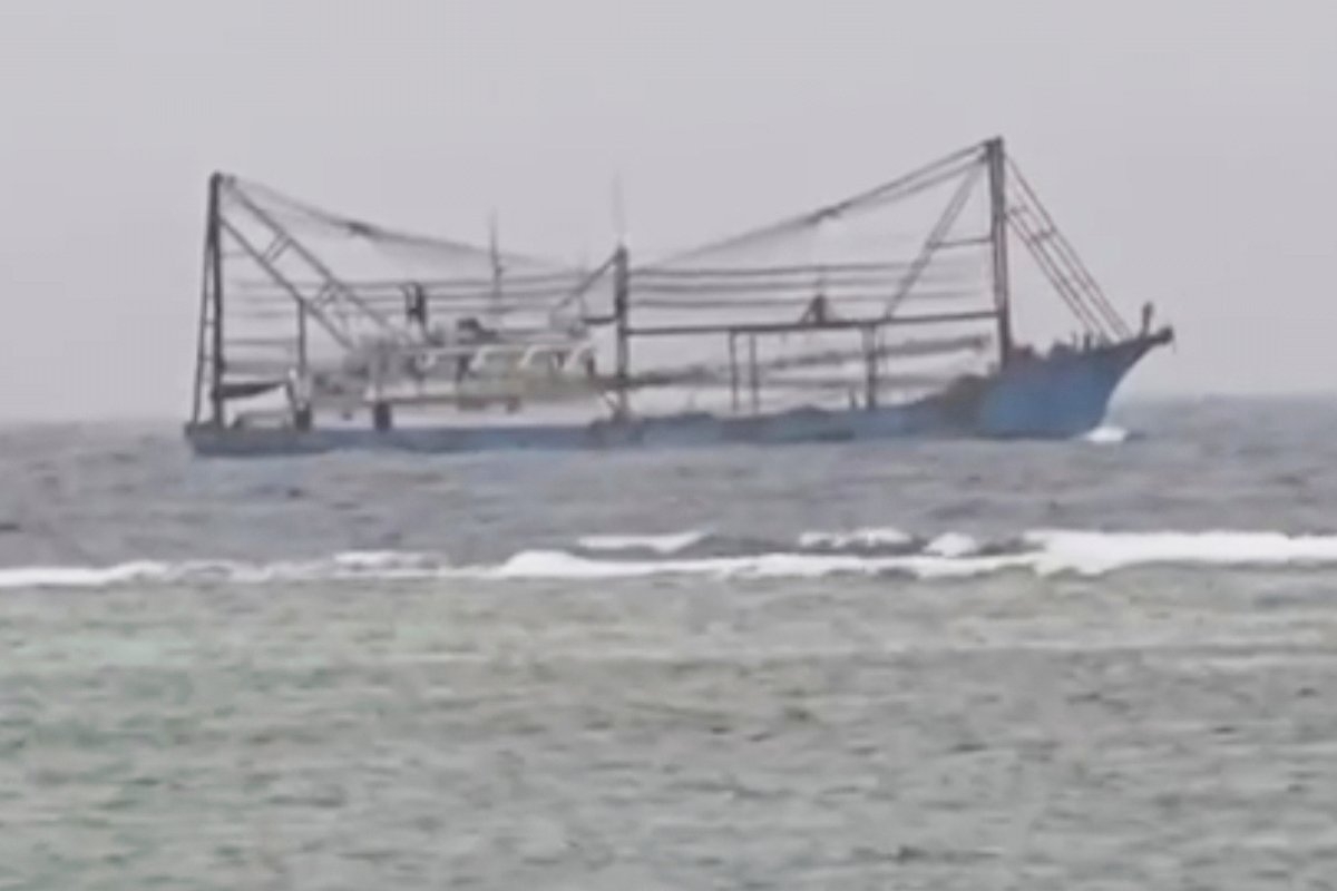 Chinese Ship Runs Aground off Philippines-Occupied Island in the Disputed South China Sea