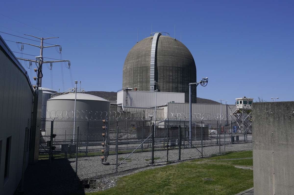 New York Governor Seeks to Build the State's First New Nuclear Power Plant in Decades