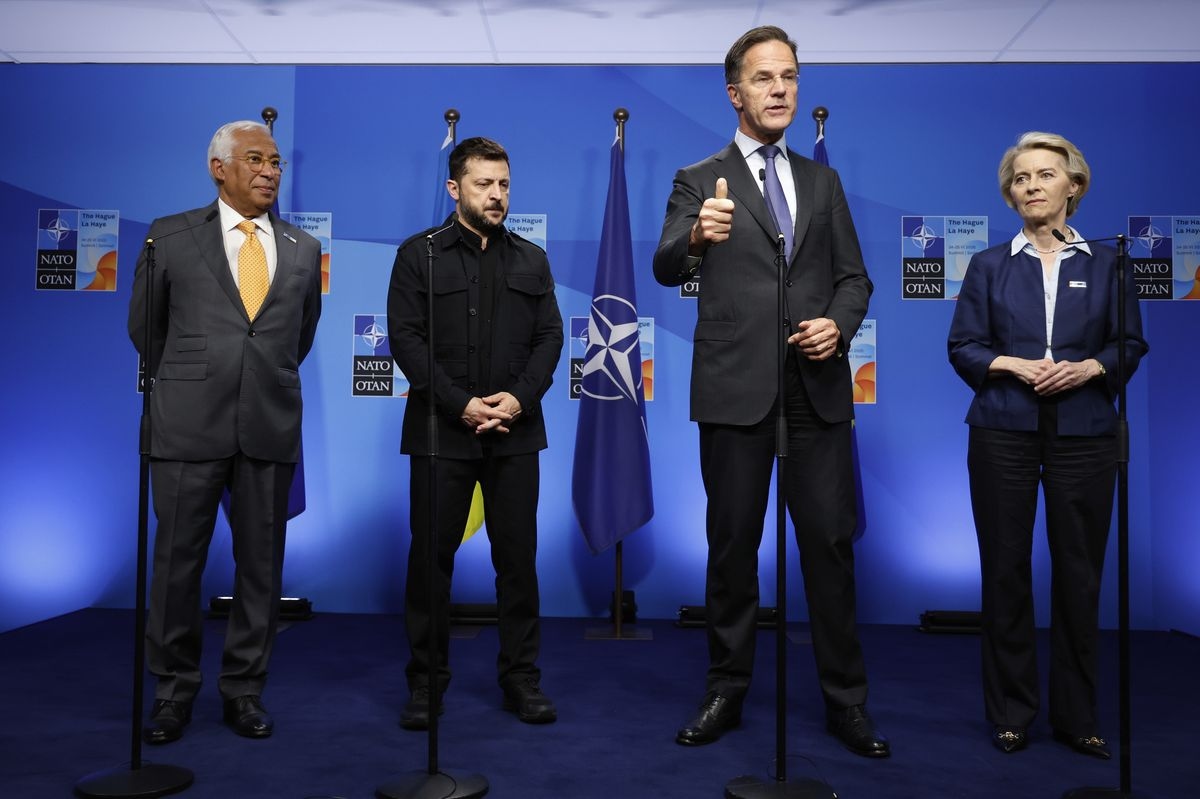 Russian Attacks Kill 26 Civilians in Ukraine as Zelenskyy Seeks More Western Help