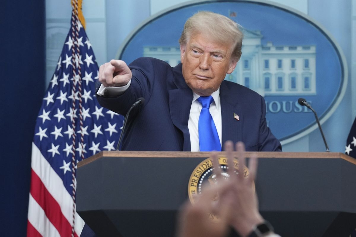 Supreme Court Limits Nationwide Injunctions, but Fate of Trump Birthright Citizenship Order Unclear