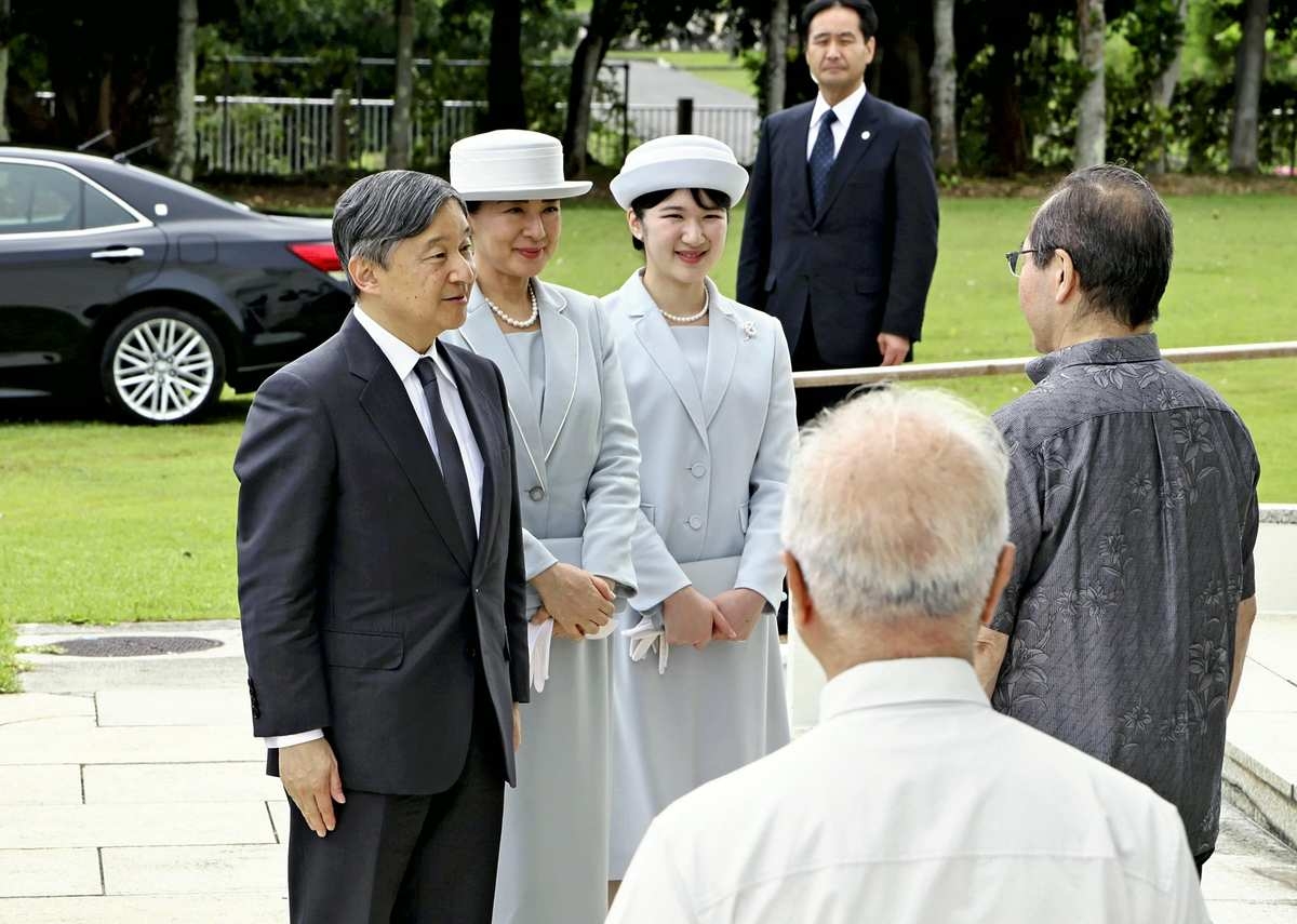 Japan's Emperor, Empress, Princess Aiko Visit Okinawa Pref. To Commemorate War Dead; Visit Marks 1st Since October 2022