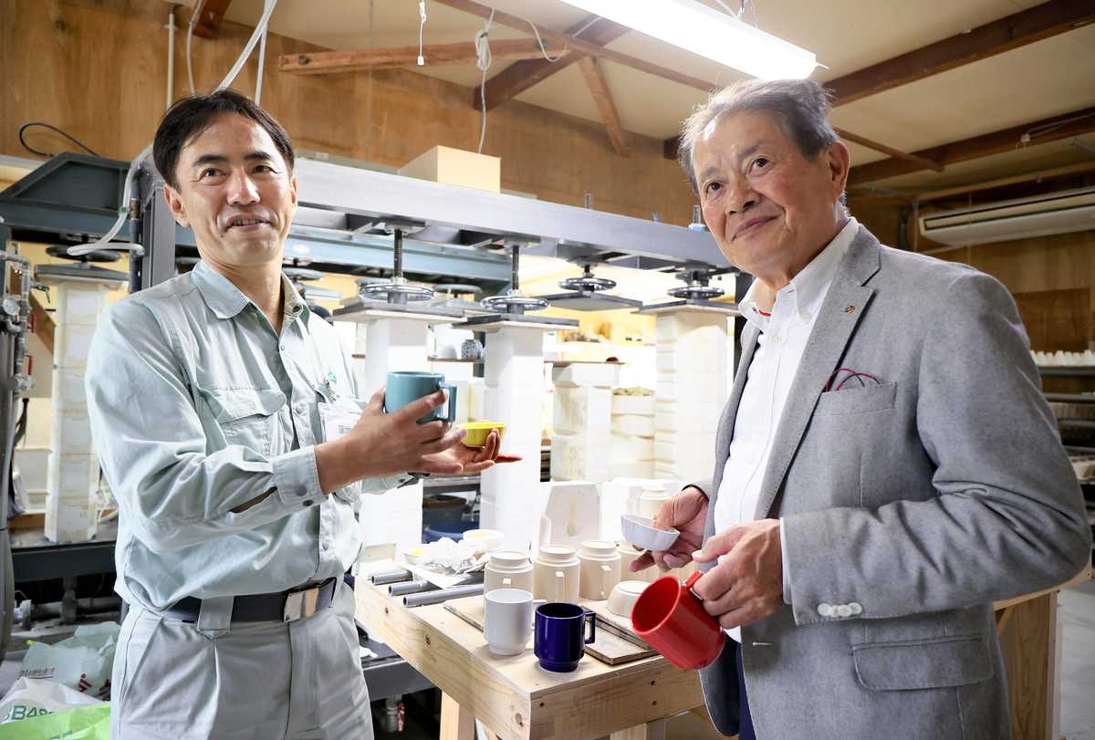 Southwest Japan's Challenges / Signs of Growth: Japan Firms Aim to Revive Industry Through Evolution of Traditional Crafts; Utilizing Traditional Craft in Non-Traditional Ways