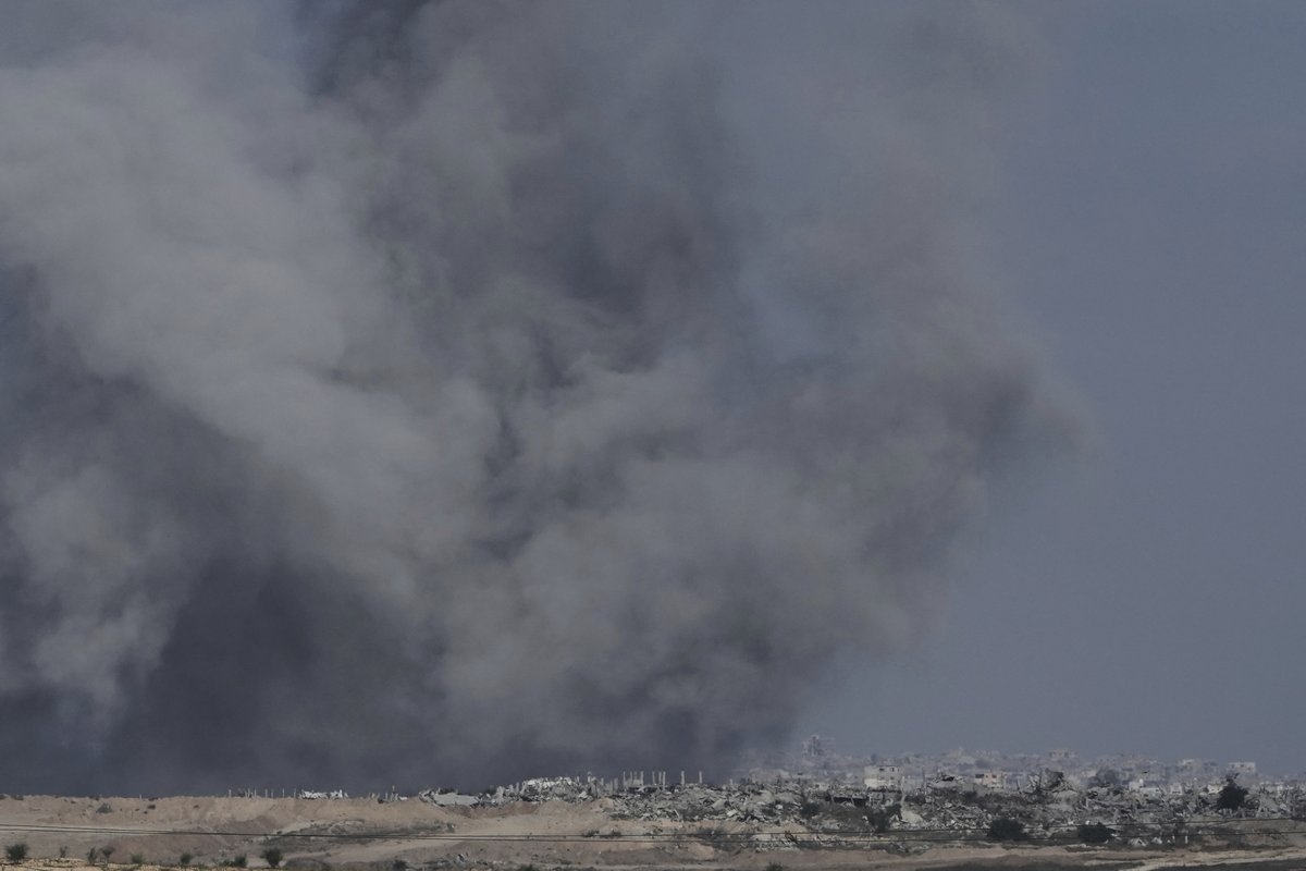 Israeli Strikes Kill at Least 31 in Gaza as UN Agencies Warn of Fuel Crisis