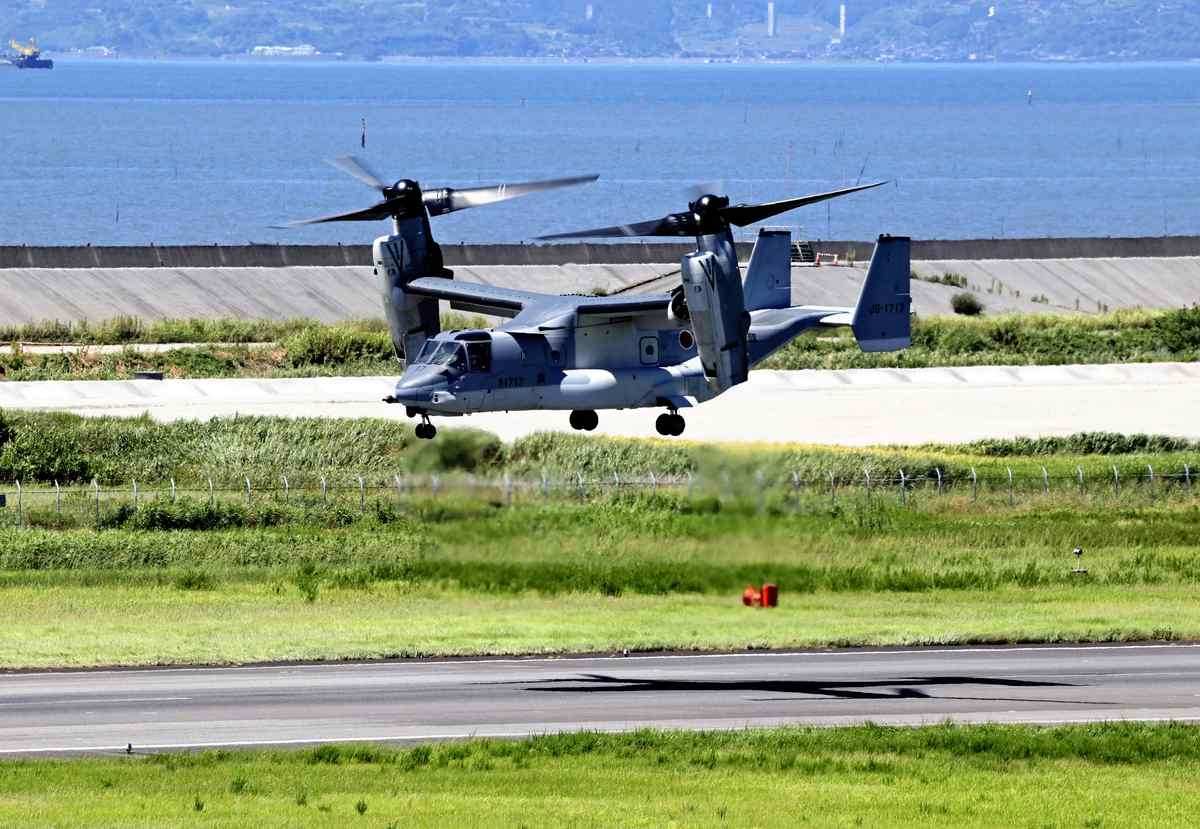 GSDF Begins Flight Drills of Osprey Transport Aircraft in Saga Pref.; Flights Over Sea Eyed to Reduce Impact of Noise