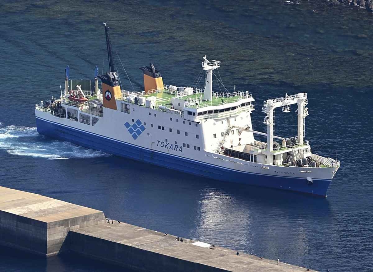 Some Residents Evacuate Quake-Hit Akusekijima Island to Take Refuge in Kagoshima City