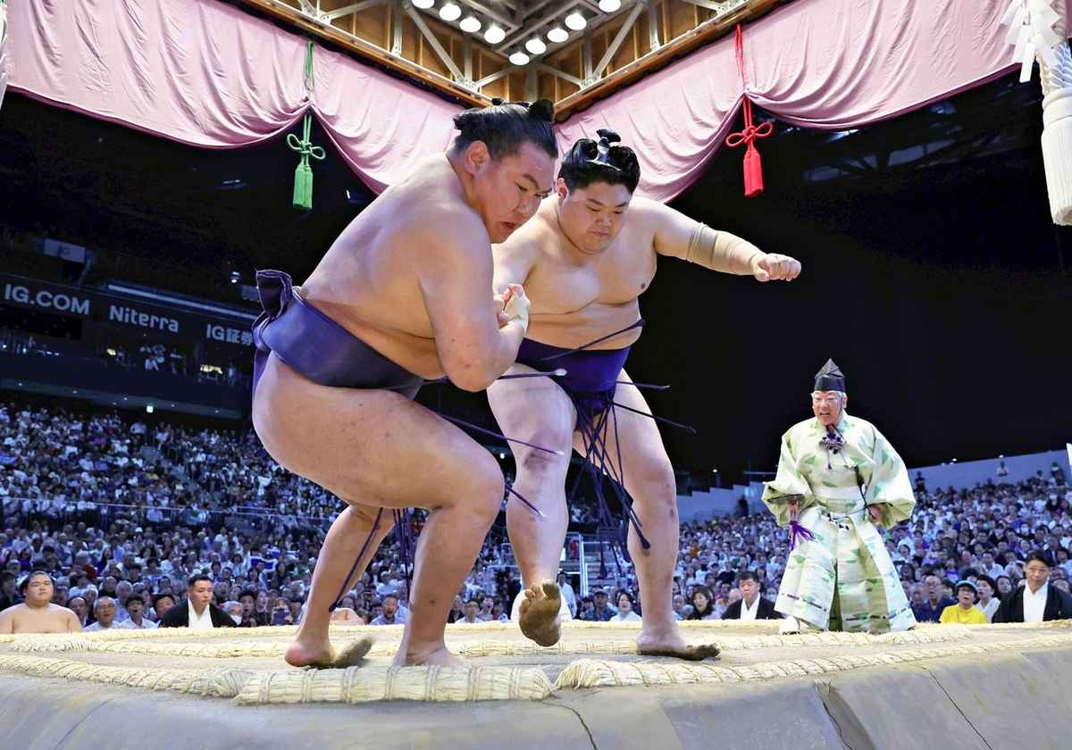 Yokozuna Hoshoryu Pulls out of Nagoya Tournament; Tourney Was 1st Time in 5 Yrs to Feature 2 Yokozuna