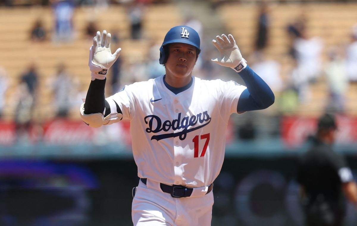 Shohei Ohtani Aims to Break Dodgers' Consecutive HR Record as Team Hits the Road