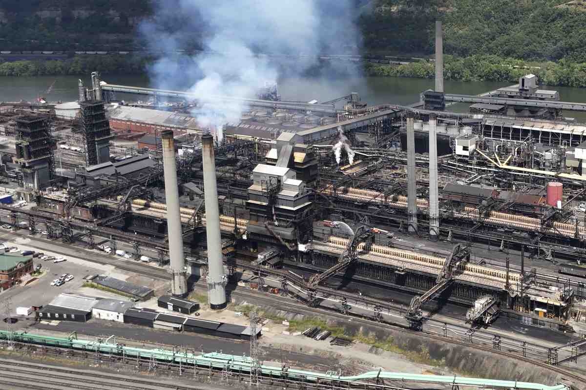 Explosion at US Steel Plant in Pennsylvania Leaves 1 Dead, 1 Missing, 10 Injured