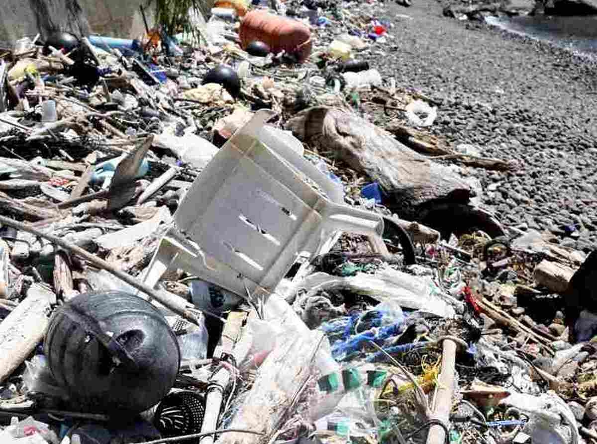 Plastic Pollution Treaty's Creation Uncertain Due to Conflicting Views; Oil-Producing Countries Fear Impact on Resource