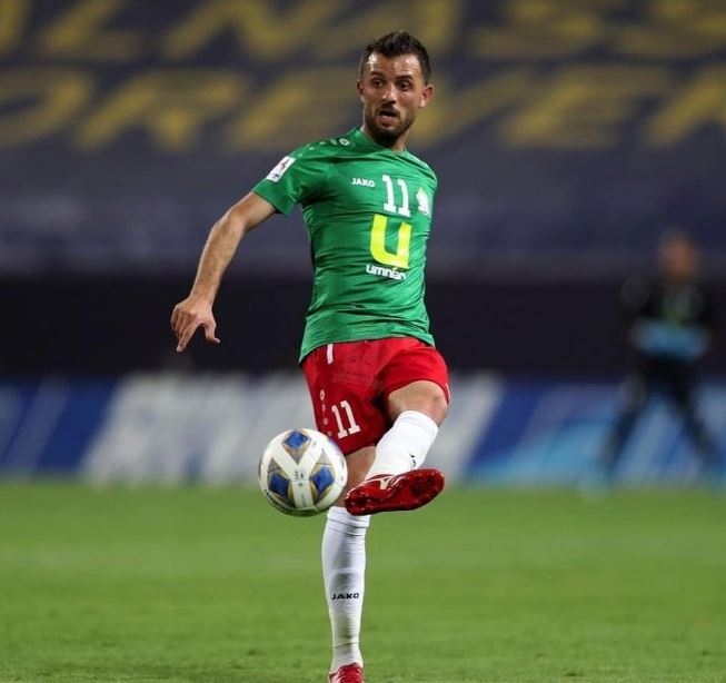 إلياس لاعب هاو في شباب الأردن