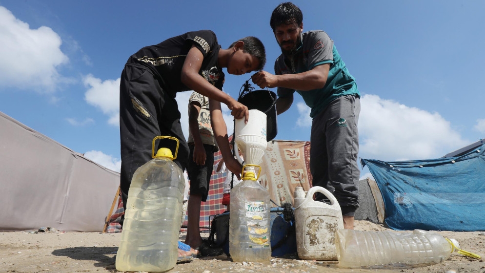 العطش يسبق أوانه في غزة