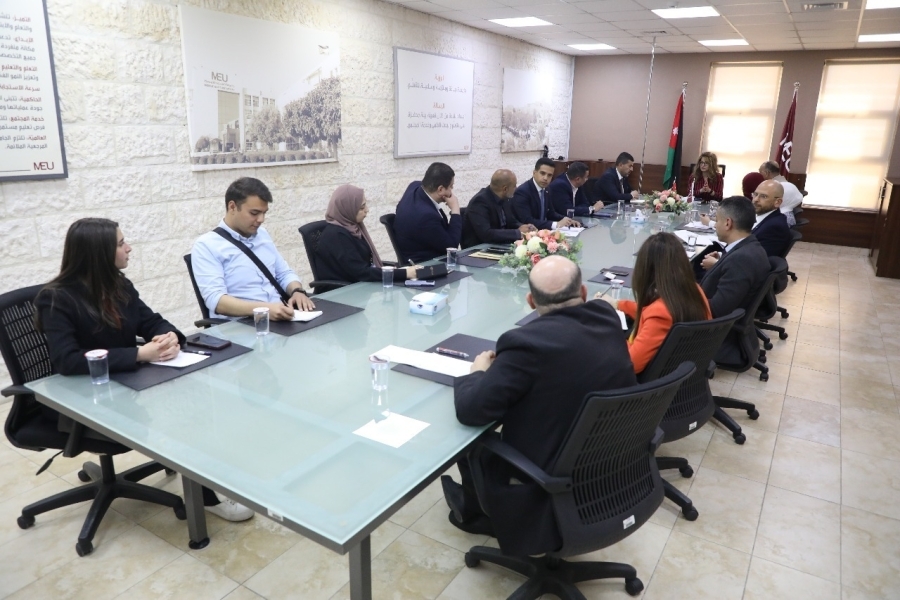 الشرق الأوسط تُدشّن أعمال لجنة الخطة الاستراتيجية حتى 2030