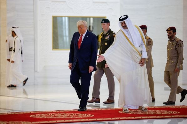 تعليق قطري على منح "ترامب" طائرة هدية