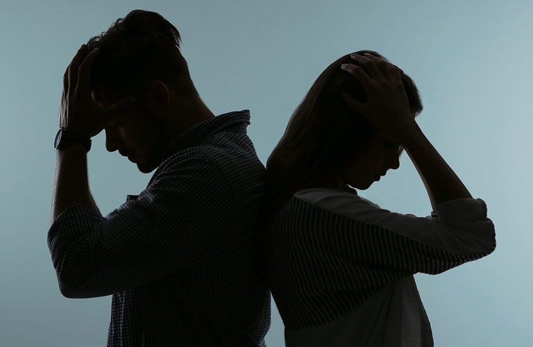 وصف زوجته بـ "بومة" فعاقبته المحكمة