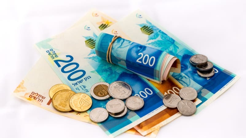 الشيكل الإسرائيلي يتراجع بأكثر من 5%