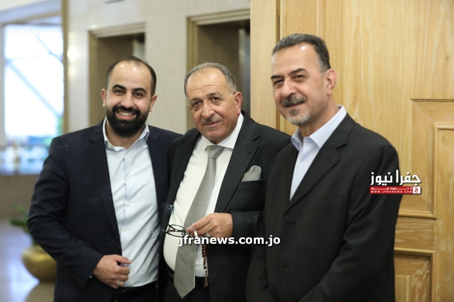 وليمة غداء بمناسبة زفاف الدكتور احمد نصر الله