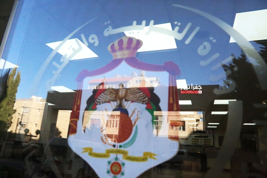 "توجيهي 2025".. حراسة ورقابة بالليزر ترافق الأسئلة