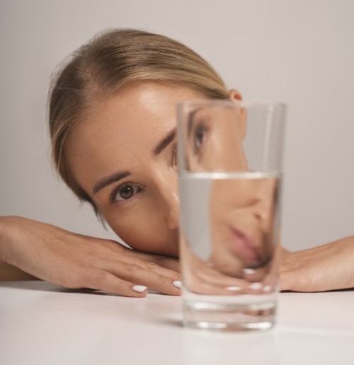 5 أنواع أطعمة تسبّب احتباس الماء