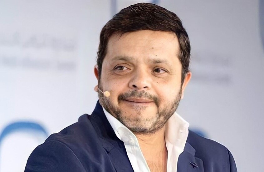 محمد هنيدي يعلق على إعلان تركي آل الشيخ