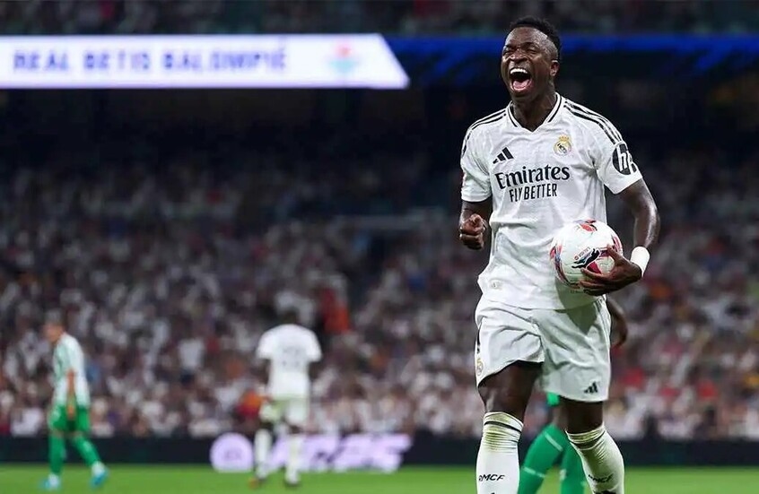 وكيل فينيسيوس جونيور يثير التكهنات حول مستقبله مع ريال مدريد (فيديو)